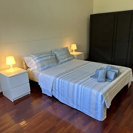 Casa Flores Habitación en casa particular Amora